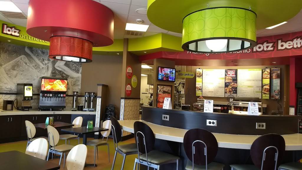 Schlotzskys | bakery | 20821 US-281, San Antonio, TX 78258, USA | 2104908222 OR +1 210-490-8222