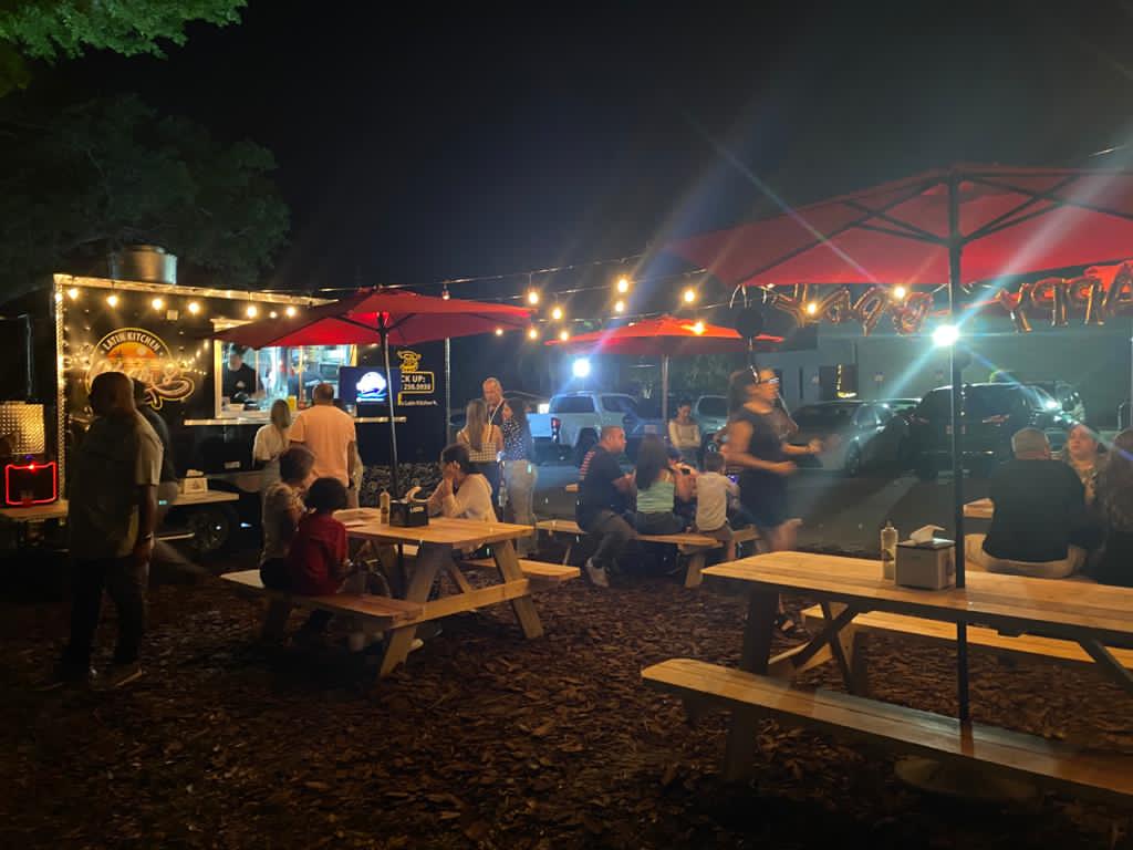 Cheos Latin Kitchen | restaurant | 3005 S Tuttle Ave, Sarasota, FL 34237, USA | 9412505930 OR +1 941-250-5930