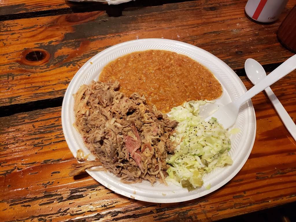 Heavys Bar-B-Que | restaurant | 2155 Sparta Rd SE, Crawfordville, GA 30631, USA | 7064562445 OR +1 706-456-2445