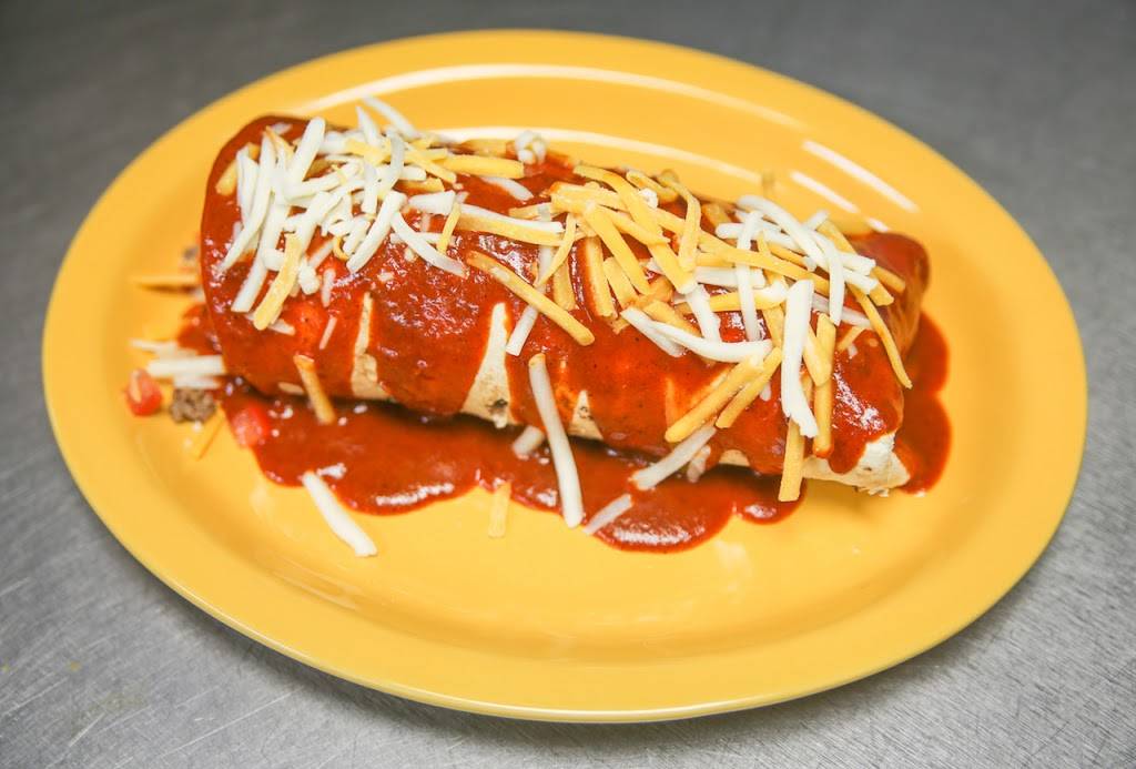 Vasquez Delicatessen | restaurant | 620 E Main St, Vacaville, CA 95688, USA | 7074482950 OR +1 707-448-2950