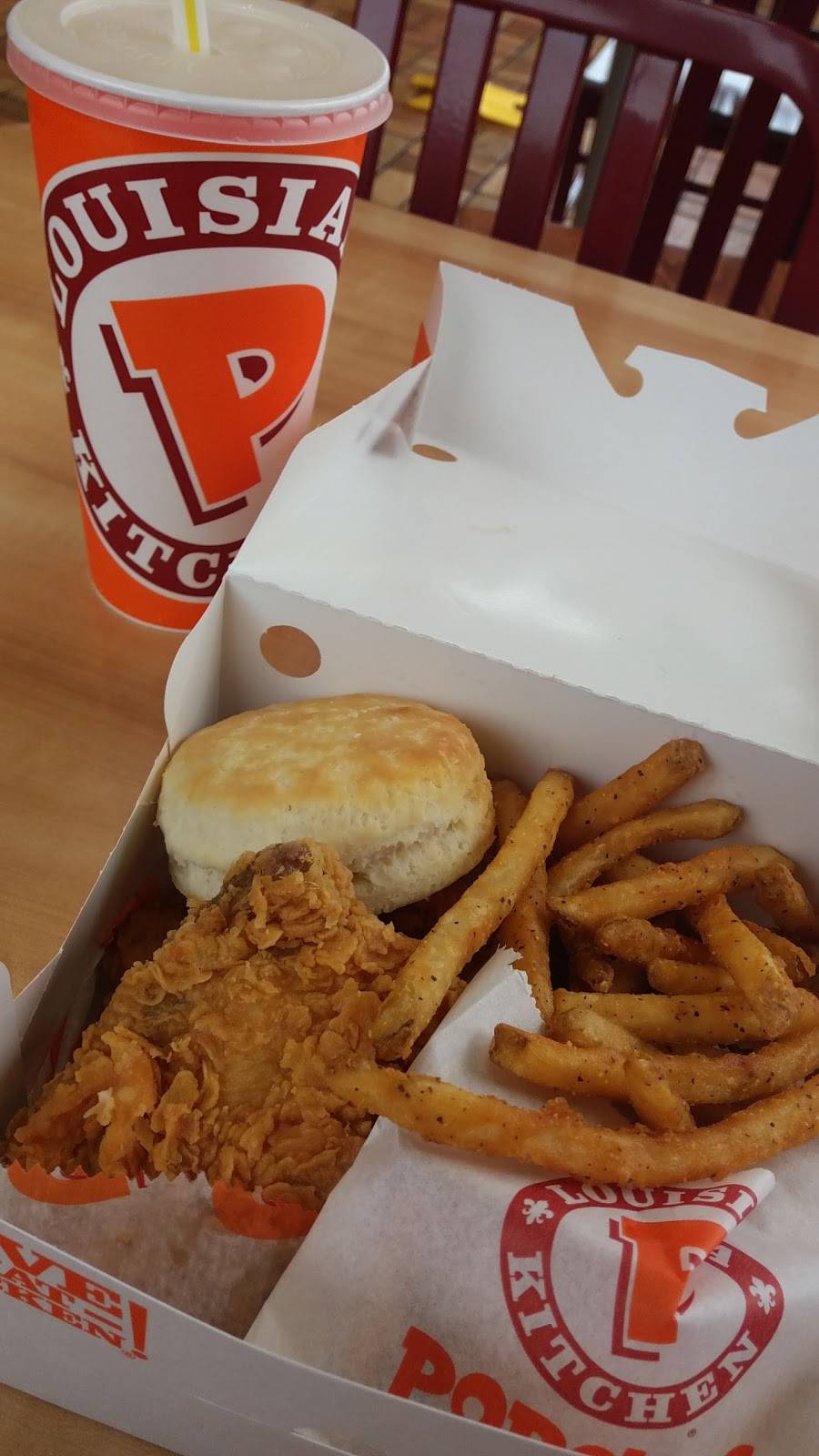 Popeyes Louisiana Kitchen | restaurant | 2490 NW 79th St, Miami, FL 33147, USA | 3058365514 OR +1 305-836-5514