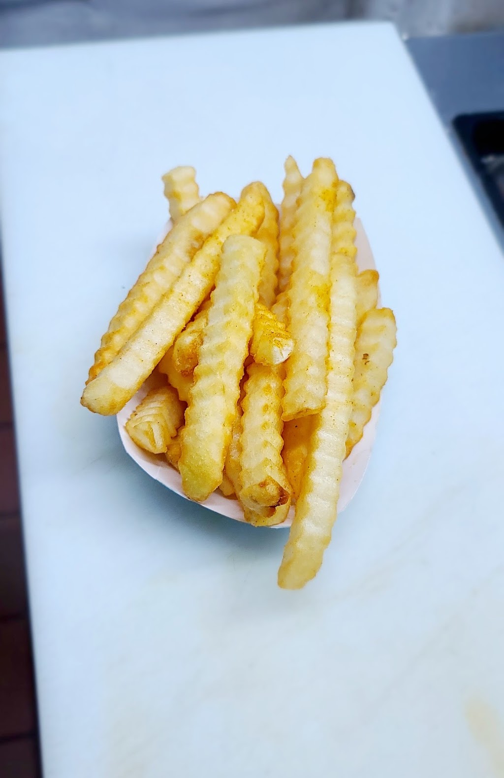 Kings Drive in Express | restaurant | 1630 Niles St, Bakersfield, CA 93305, USA | 6618630930 OR +1 661-863-0930