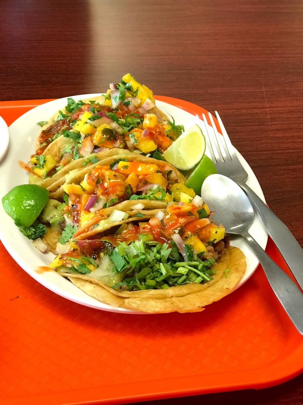 Taqueria Manriquez | restaurant | 411 Wilson Ave NW, Walker, MI 49534, USA | 6165700263 OR +1 616-570-0263