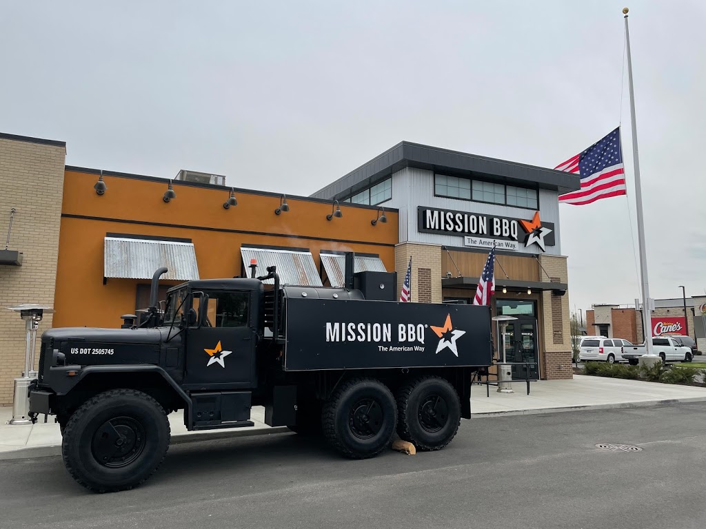 Mission Bbq | restaurant | 5230 N Main St, Mishawaka, IN 46545, USA | 5743553434 OR +1 574-355-3434