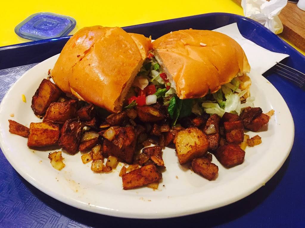 Fuzzys Taco Shop | restaurant | 3501 Towne Crossing Blvd #200, Mesquite, TX 75150, USA | 9726134115 OR +1 972-613-4115