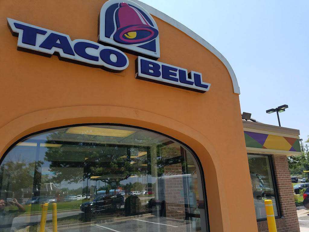 Fox Run Shopping Center | shopping mall | 615 Solomons Island Rd N, Prince Frederick, MD 20678, USA | 6108347287 OR +1 610-834-7287