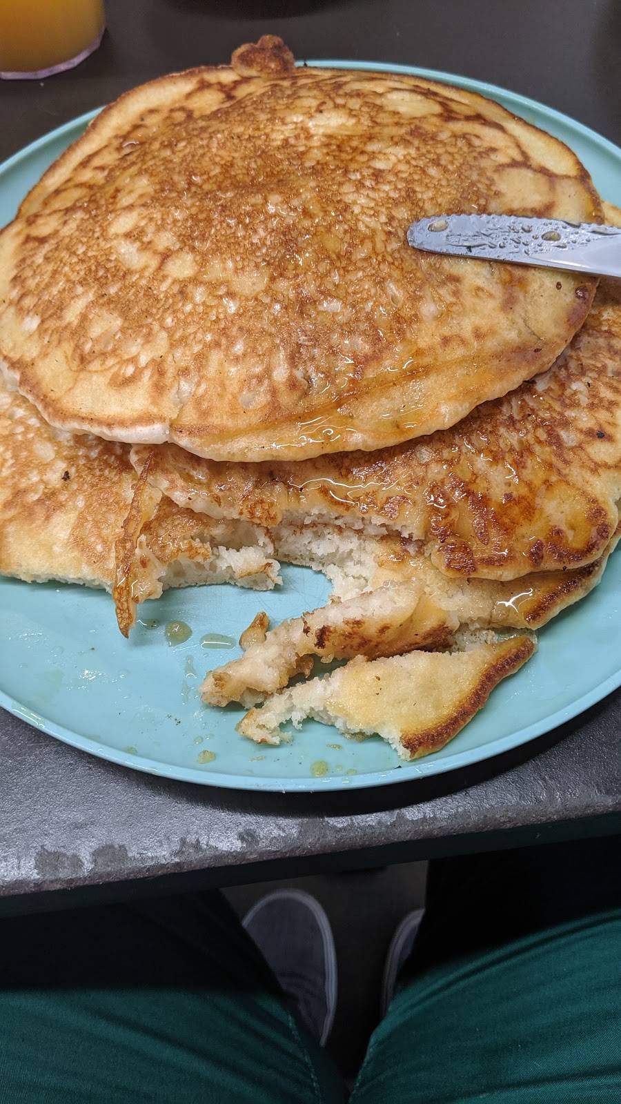 Billies Fine Foods | restaurant | 1802 S Broadway, St. Louis, MO 63104, USA | 3146210848 OR +1 314-621-0848