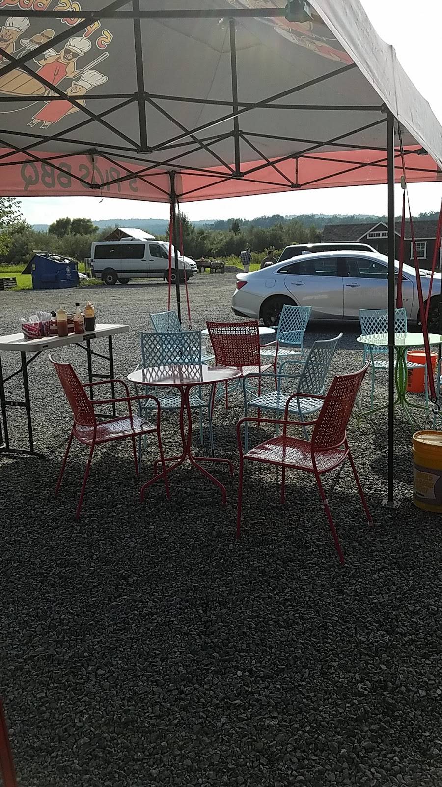 Five Pigs BBQ | restaurant | 14917 James Monroe Hwy, Leesburg, VA 20176, USA | 7033408501 OR +1 703-340-8501