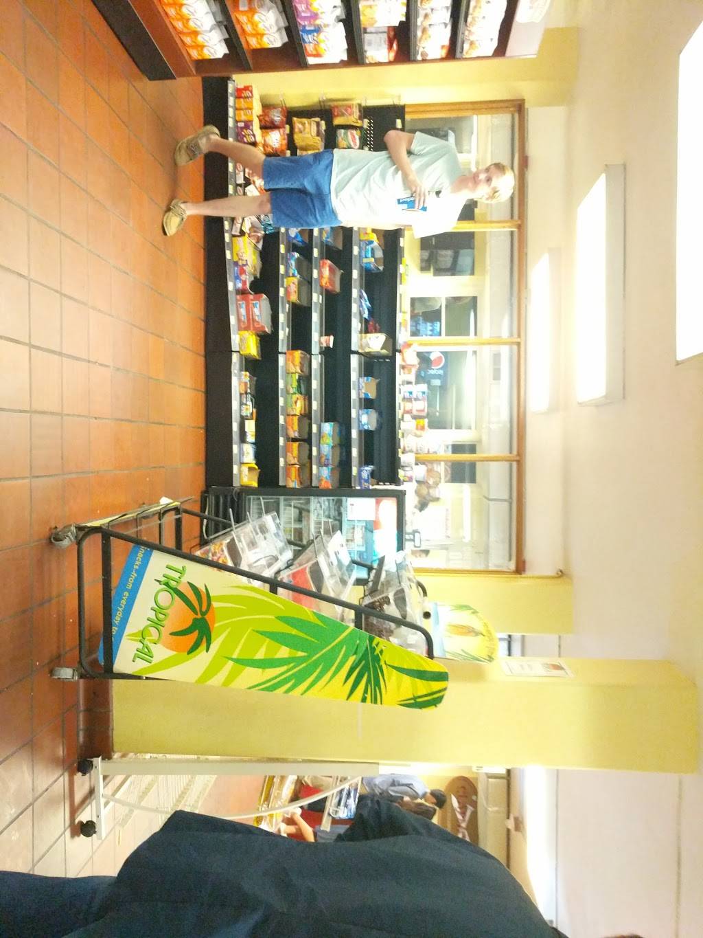 The Castle | restaurant | 10 Bonnycastle Dr, Charlottesville, VA 22903, USA | 4349825119 OR +1 434-982-5119