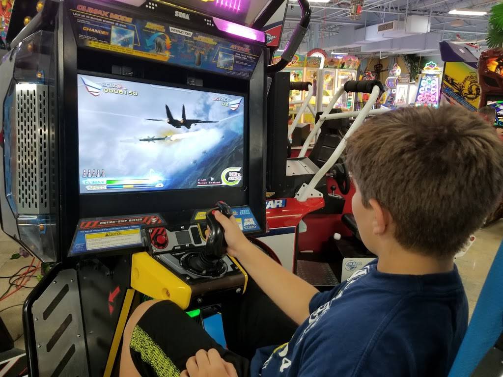 Treasure Island Fun Center | restaurant | 7770 Seminole Blvd, Seminole, FL 33772, USA | 7273919105 OR +1 727-391-9105