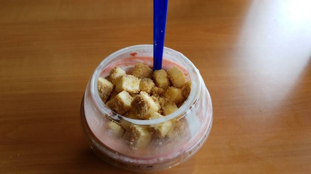 Culvers | restaurant | 645 Midland Rd, Janesville, WI 53546, USA | 6085543712 OR +1 608-554-3712