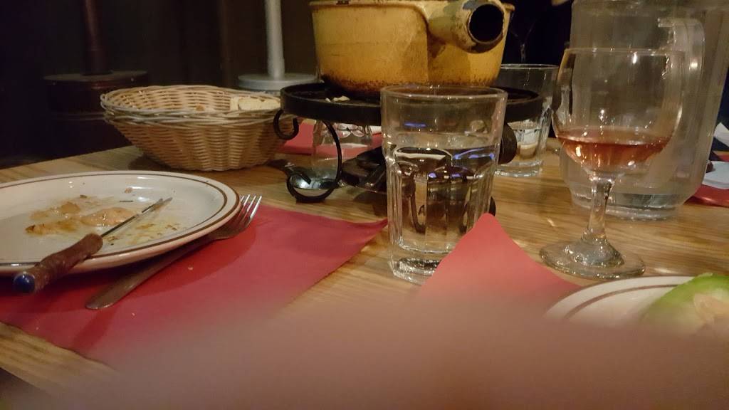 Fondue Fred | restaurant | 2556 Telegraph Ave, Berkeley, CA 94704, USA | 5105490850 OR +1 510-549-0850