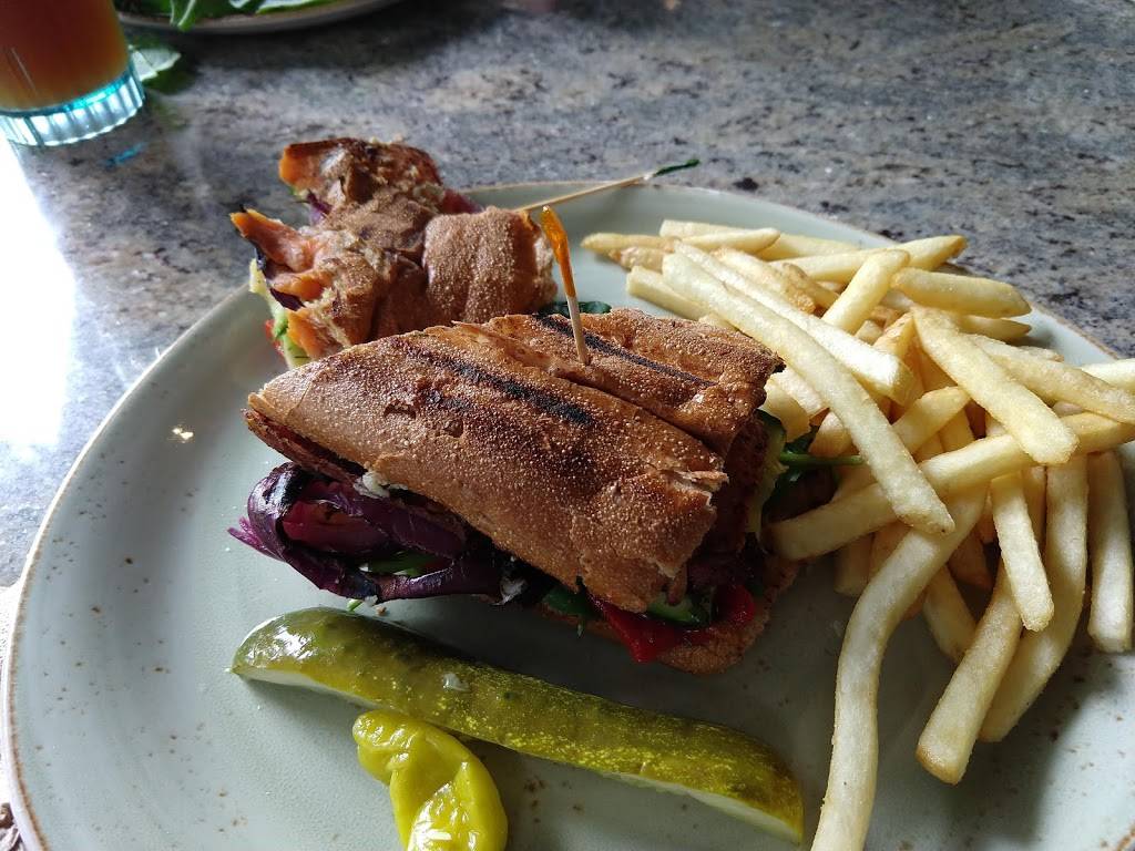 Jacks Urban Eats | restaurant | 1230 20th St, Sacramento, CA 95811, USA | 9164440307 OR +1 916-444-0307