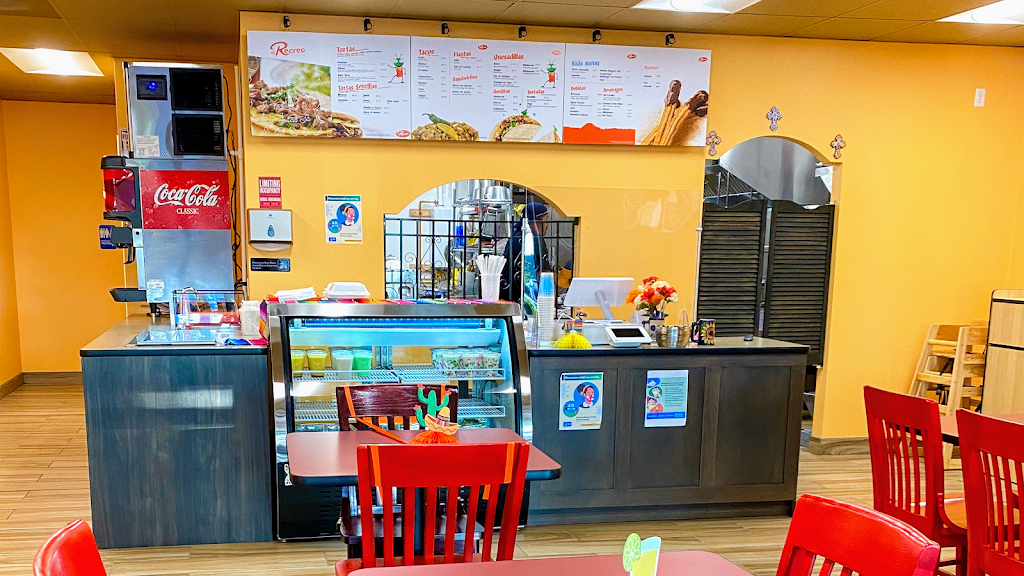 El Recreo | restaurant | 2801 NE Sunset Blvd Ste A, Renton, WA 98056, USA | 4255726136 OR +1 425-572-6136