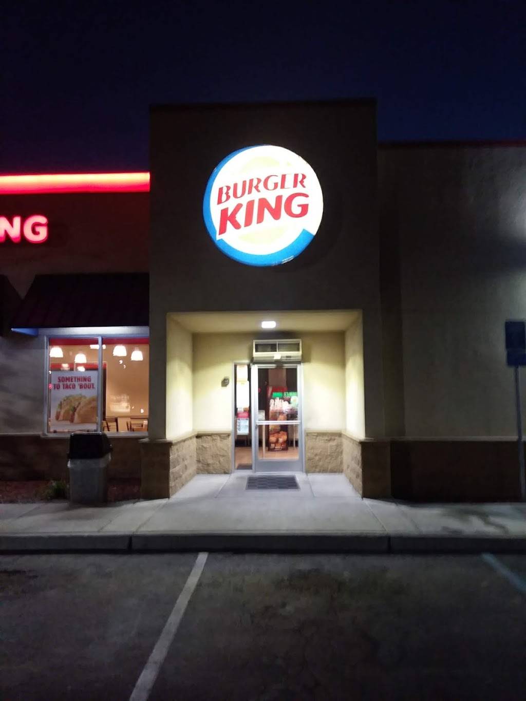 Burger King | restaurant | 750 W El Monte Way, Dinuba, CA 93618, USA | 5595959242 OR +1 559-595-9242