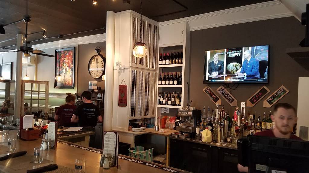The Flipside Restaurant | restaurant | 129 Caldwell St, Rock Hill, SC 29730, USA | 8033243547 OR +1 803-324-3547