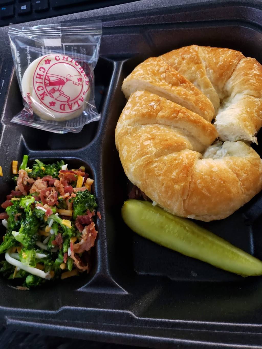 Chicken Salad Chick | restaurant | 1265 Interstate Dr Suite 205, Cookeville, TN 38501, USA | 9312728551 OR +1 931-272-8551