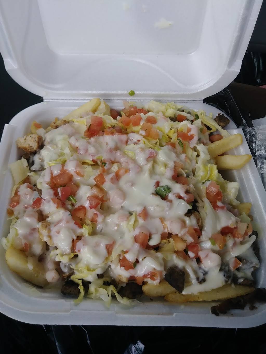 Sneaky Petes Hot Dogs | restaurant | 3229 Hwy 52 W, Pelham, AL 35124, USA | 2056216448 OR +1 205-621-6448