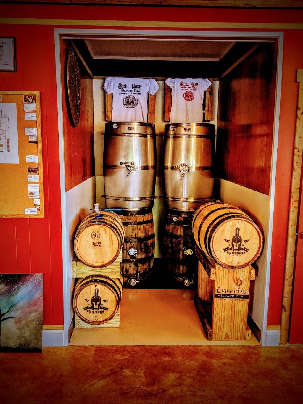 Evill Nash Brewing Co | restaurant | 232 S 10th St, Clarksville, TN 37040, USA | 9312161207 OR +1 931-216-1207