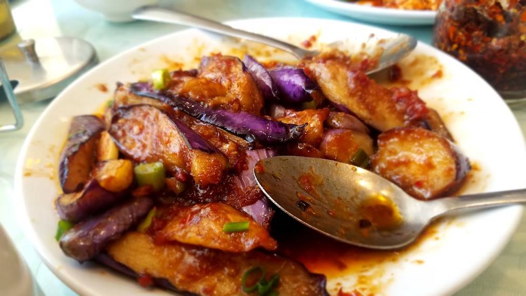 Sichuan Jin River | meal takeaway | 410 Hungerford Dr, Rockville, MD 20850, USA | 2404037351 OR +1 240-403-7351