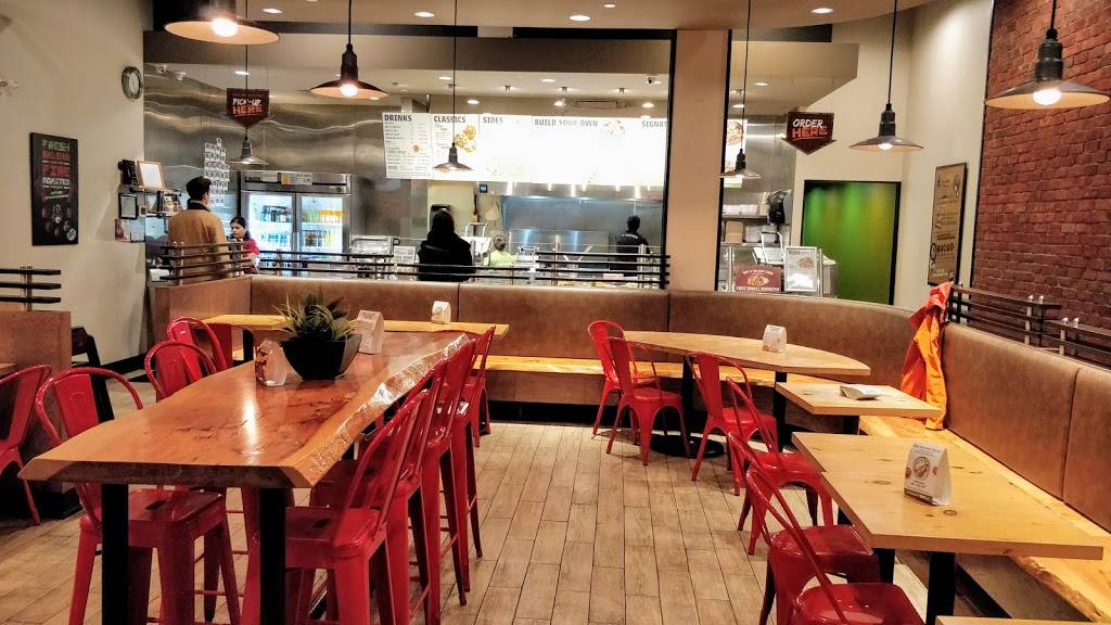 Mucho Burrito Fresh Mexican Grill | restaurant | 515 Industrial Ave, Ottawa, ON K1G 0Z1, Canada | 6138602444 OR +1 613-860-2444