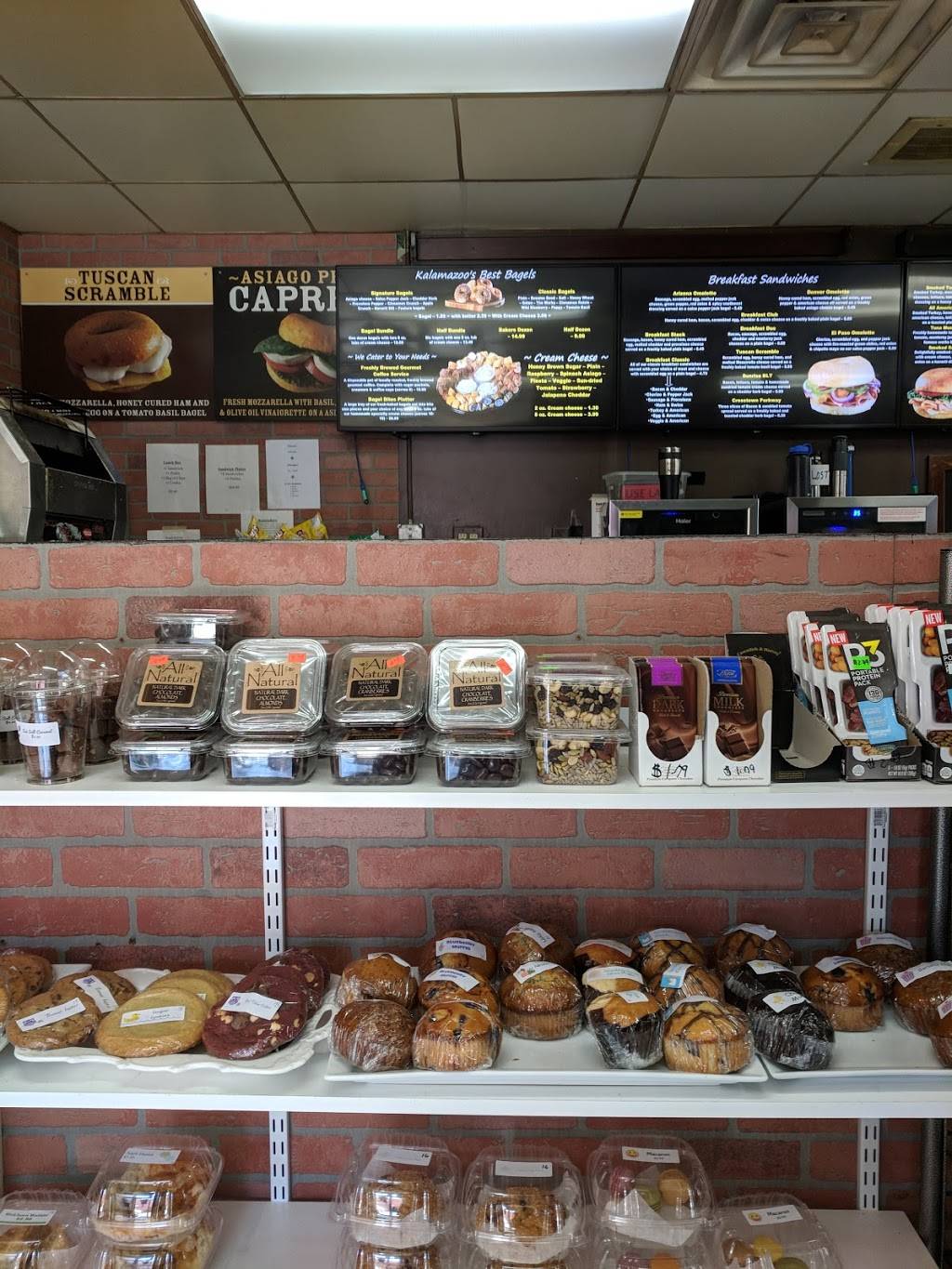 Bagel Beanery | bakery | 812 S Westnedge Ave, Kalamazoo, MI 49008, USA | 2693854400 OR +1 269-385-4400