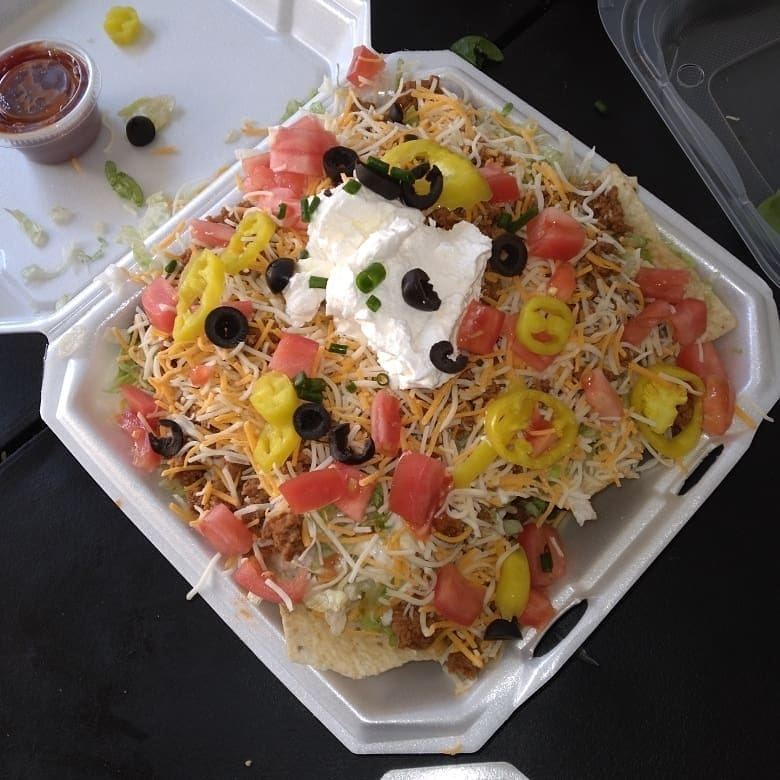 Qs Mobile Kitchen LLC | restaurant | 5350 W Third St, Dayton, OH 45417, USA | 9377157227 OR +1 937-715-7227