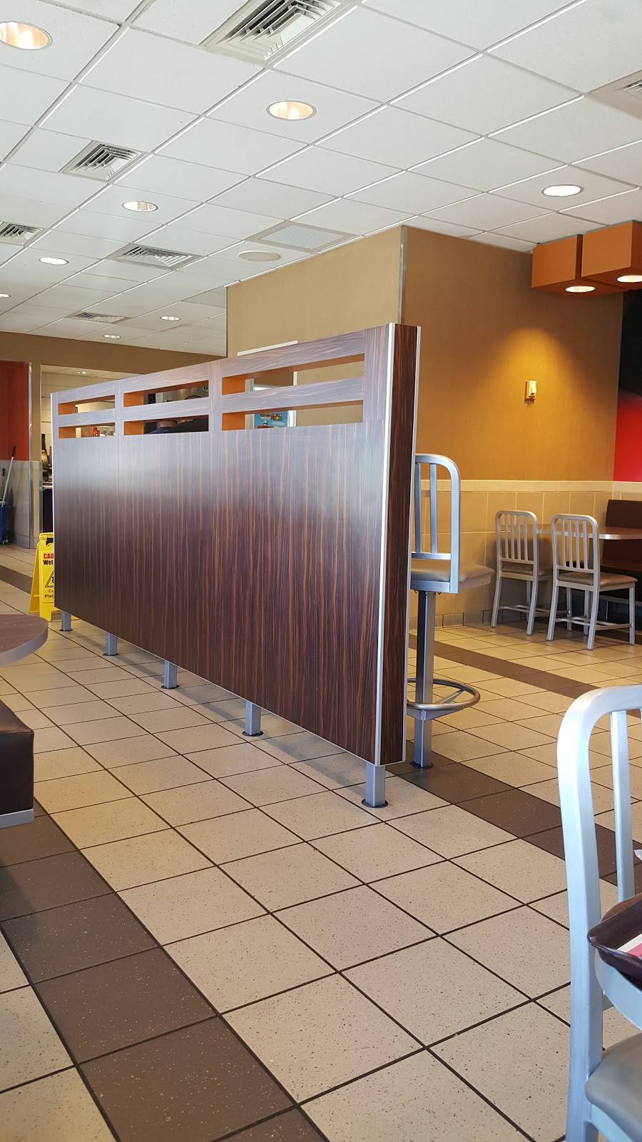 McDonalds | cafe | 8501 Golf Course Rd NW, Albuquerque, NM 87114, USA | 5057922200 OR +1 505-792-2200