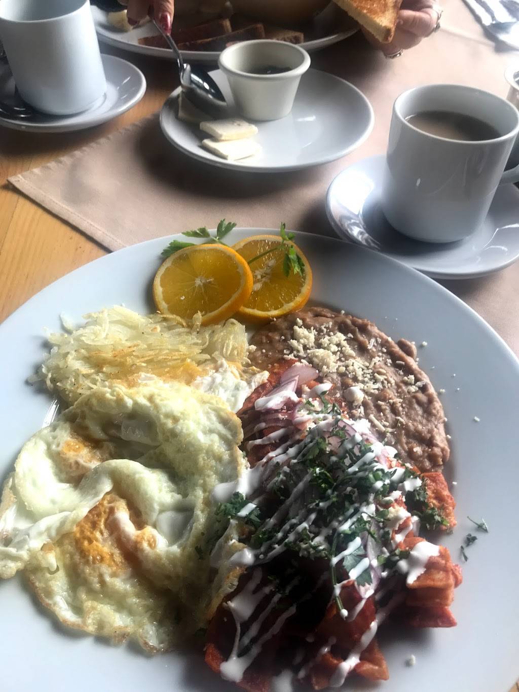 carnitas quiroga | restaurant | Playa Hermosa, 22890 Ensenada, B.C., Mexico | 016462057697 OR +52 646 205 7697