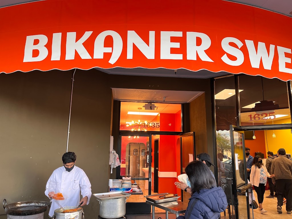 Bikaner Sweets and Chaat cafe | restaurant | 1625 Hollenbeck Ave, Sunnyvale, CA 94087, USA | 4084629793 OR +1 408-462-9793