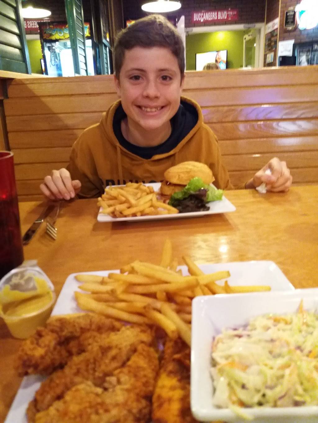 Beef O Bradys | restaurant | 5600 Gulf Blvd, St Pete Beach, FL 33706, USA | 7273632347 OR +1 727-363-2347