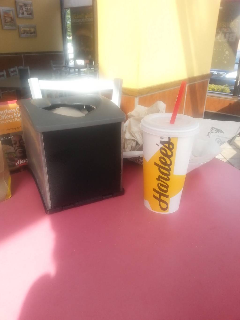 Hardees | restaurant | 726 E Innes St, Salisbury, NC 28144, USA | 7046330721 OR +1 704-633-0721