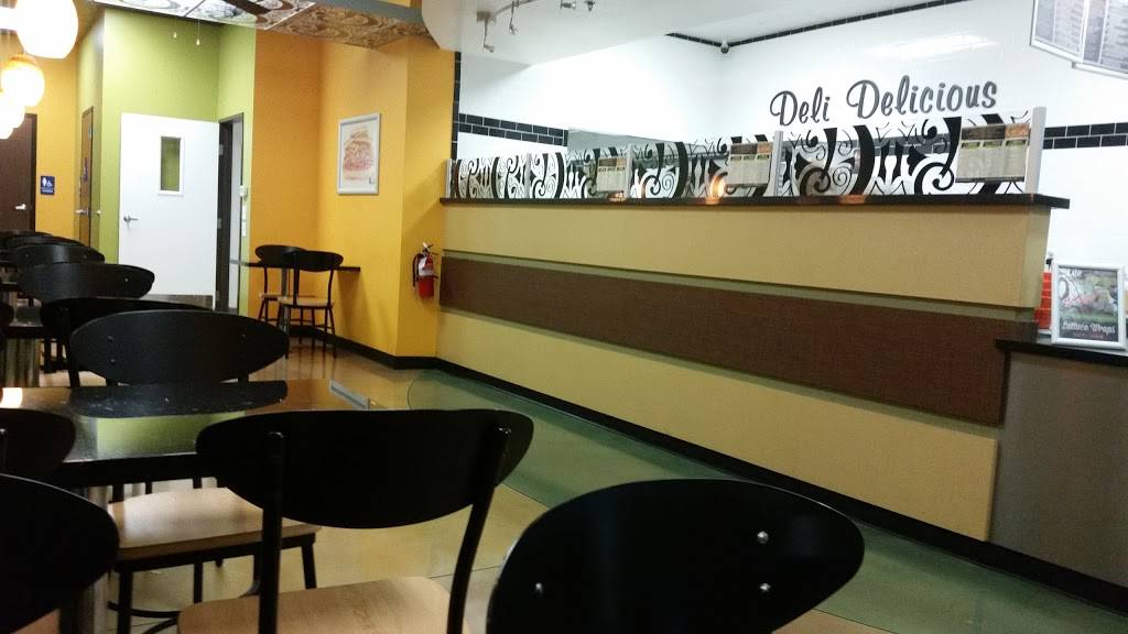 Deli Delicious | restaurant | 6701 N Milburn Ave #120, Fresno, CA 93722, USA | 5593746431 OR +1 559-374-6431