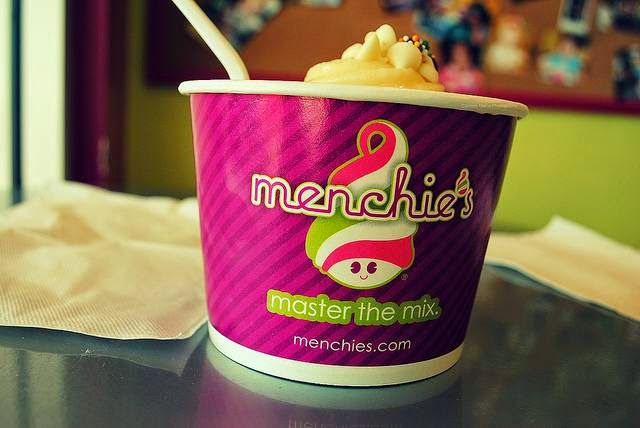 Menchies Frozen Yogurt | bakery | 3217 Dillon Dr, Pueblo, CO 81008, USA | 7196967148 OR +1 719-696-7148
