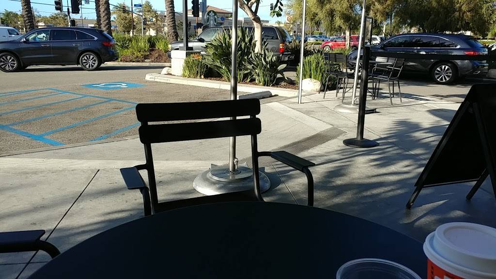 Starbucks | cafe | 10001 Adams Ave, Huntington Beach, CA 92646, USA | 7149623478 OR +1 714-962-3478
