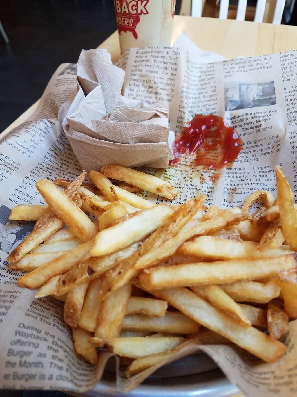 Wayback Burgers | restaurant | 200 W Alexander St, Plant City, FL 33563, USA | 8137566939 OR +1 813-756-6939