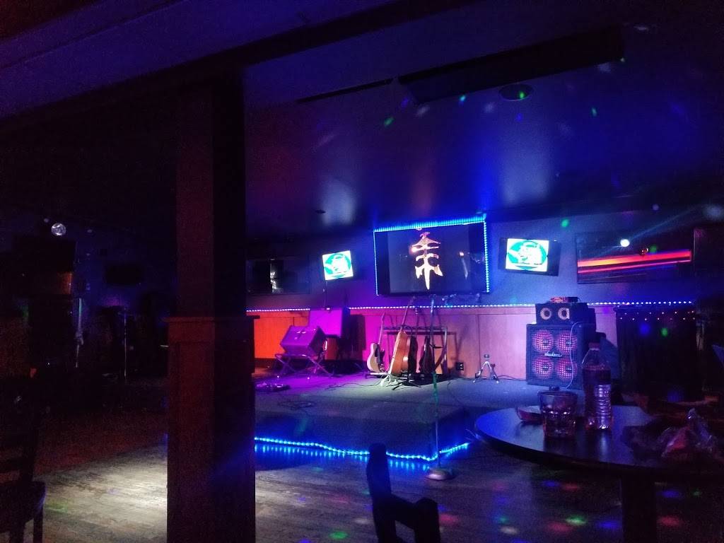 Zona Cero, La Casa Del Rock en Español | restaurant | 8980 Federal Blvd, Federal Heights, CO 80260, USA | 7202979510 OR +1 720-297-9510