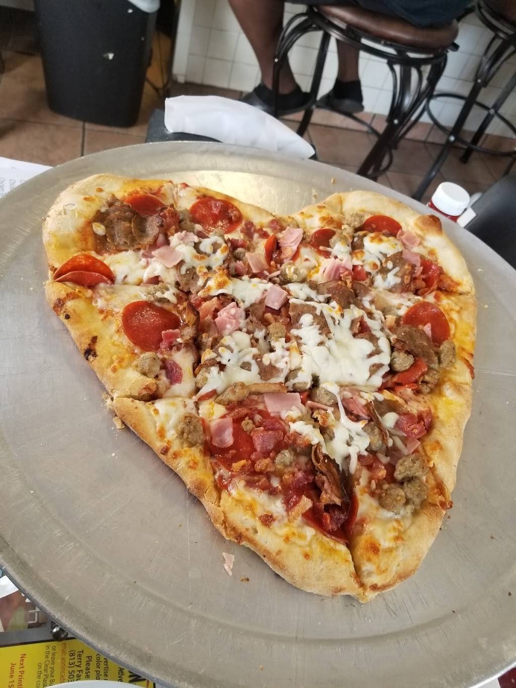 Primos Pizzeria | restaurant | 1031 S Combee Rd, Lakeland, FL 33801, USA | 8636691020 OR +1 863-669-1020