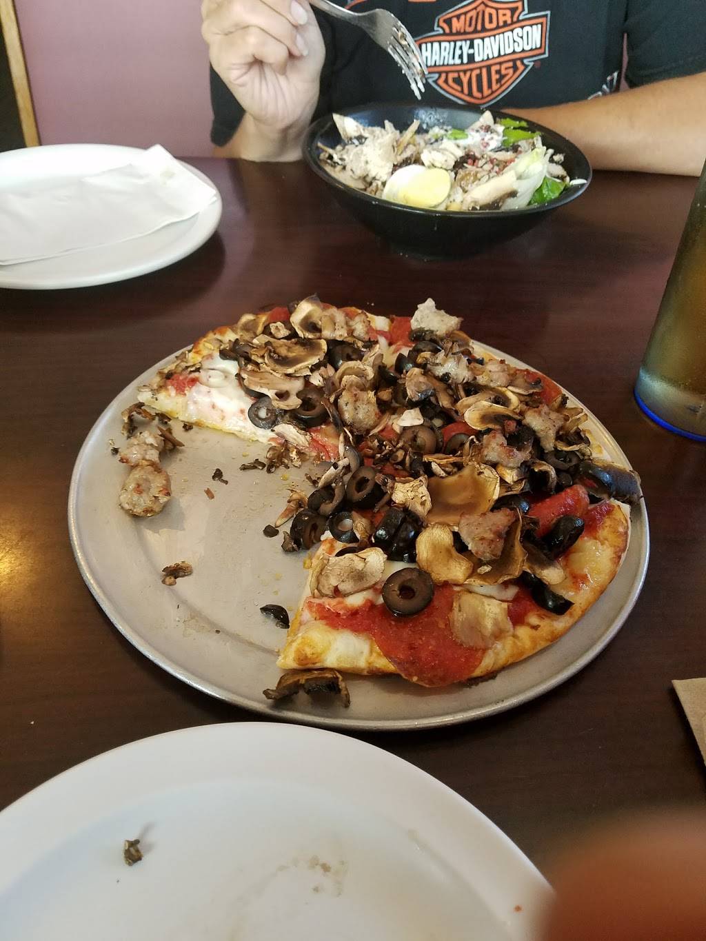 Pizza Round-Up | restaurant | 11806 Loma Rica Rd, Marysville, CA 95901, USA | 5307439896 OR +1 530-743-9896