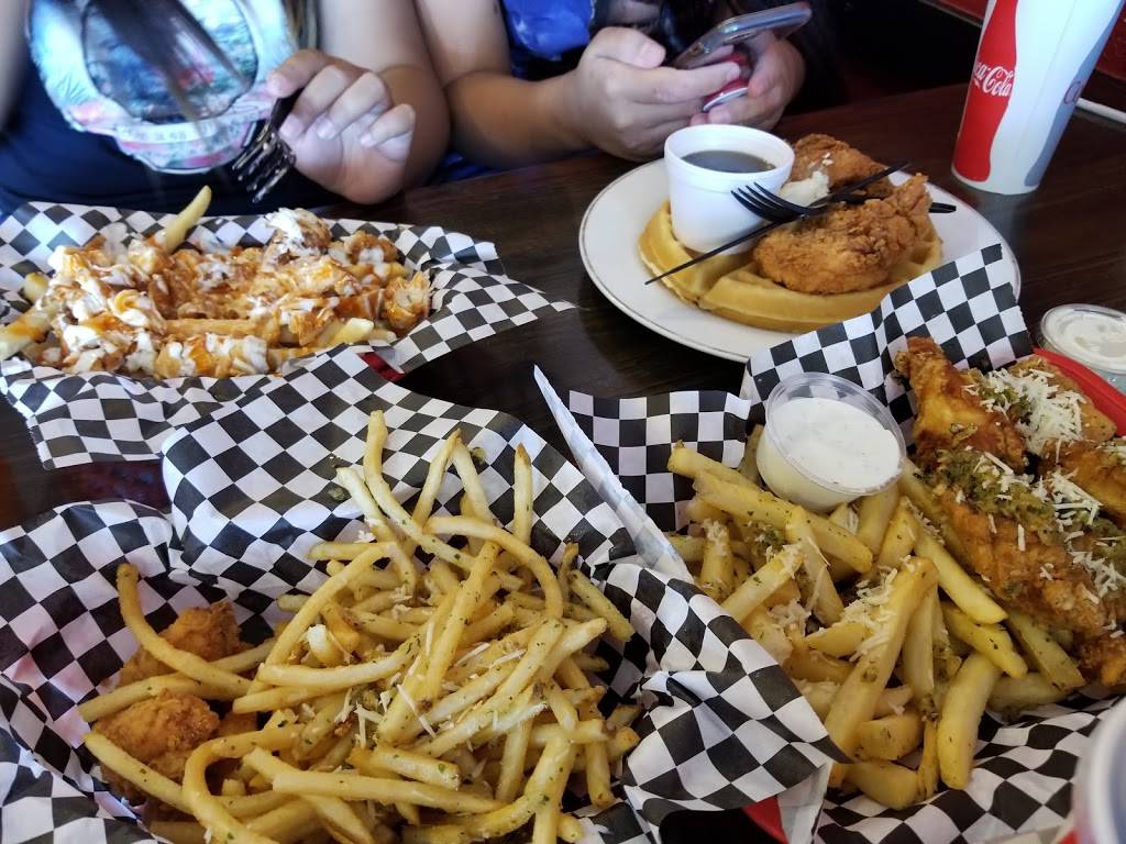 Kikis Chicken Place NORTHGATE | restaurant | 2377 Northgate Blvd, Sacramento, CA 95833, USA | 9163899764 OR +1 916-389-9764