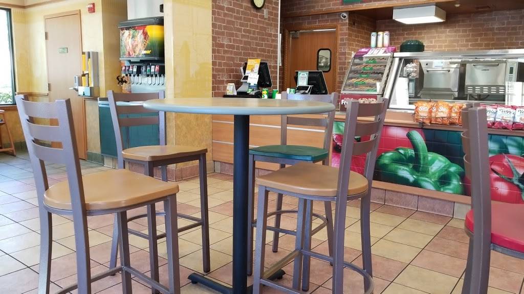 Subway | restaurant | 1011 Maitland Cntr Commons Blv, Maitland, FL 32751, USA | 4076607362 OR +1 407-660-7362