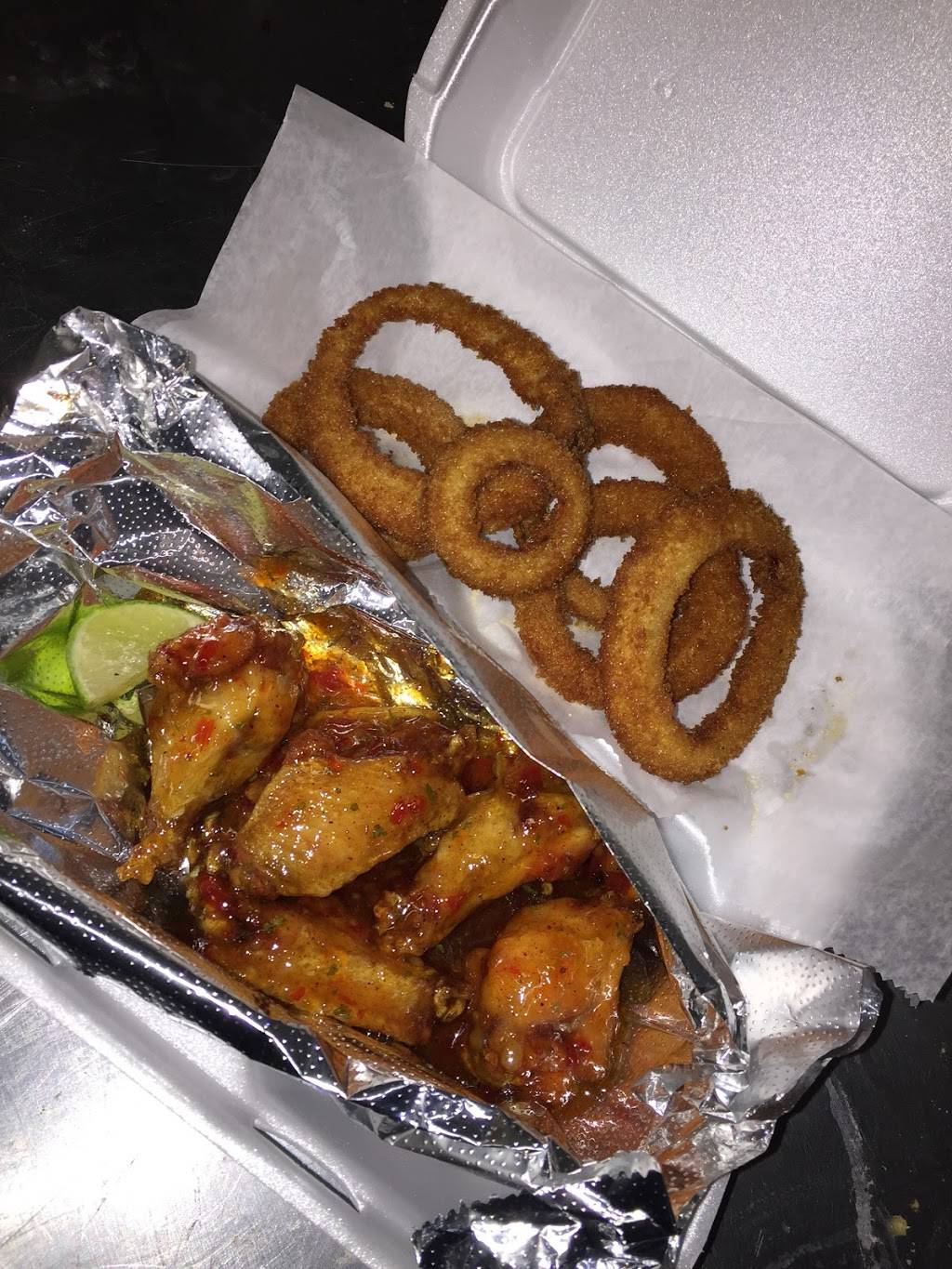 Jimmies Soulfood & More | restaurant | 10074 E 10th St, Indianapolis, IN 46229, USA | 3174929416 OR +1 317-492-9416