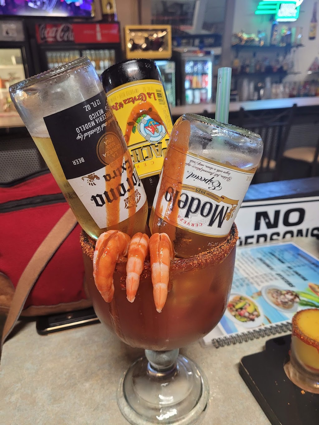 Tacos Y Mariscos El Tequilas | restaurant | 109 W Kennewick Ave, Kennewick, WA 99336, USA | 5095790814 OR +1 509-579-0814