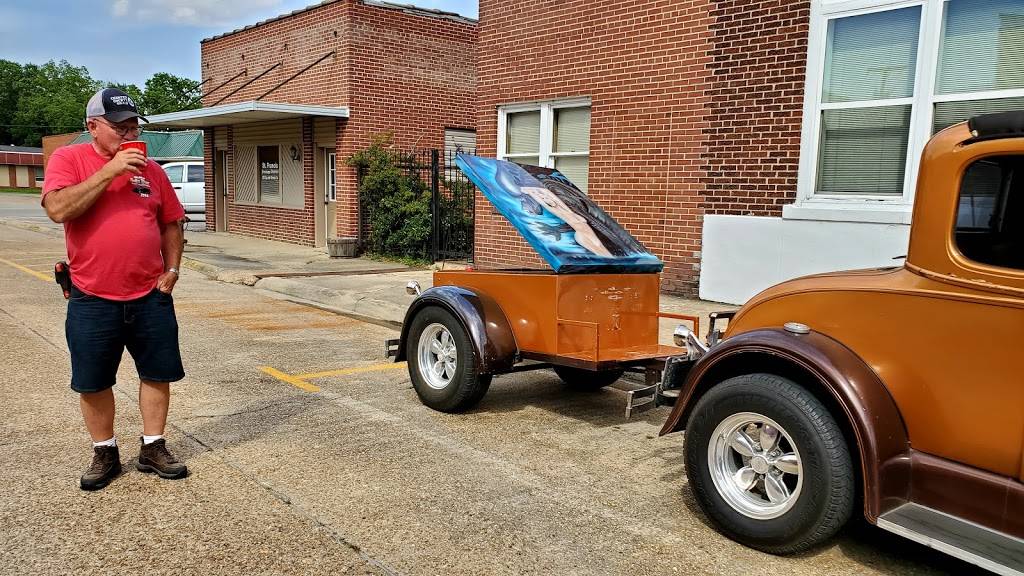 Piggott Diner | restaurant | 226 W Court St, Piggott, AR 72454, USA | 8705985130 OR +1 870-598-5130