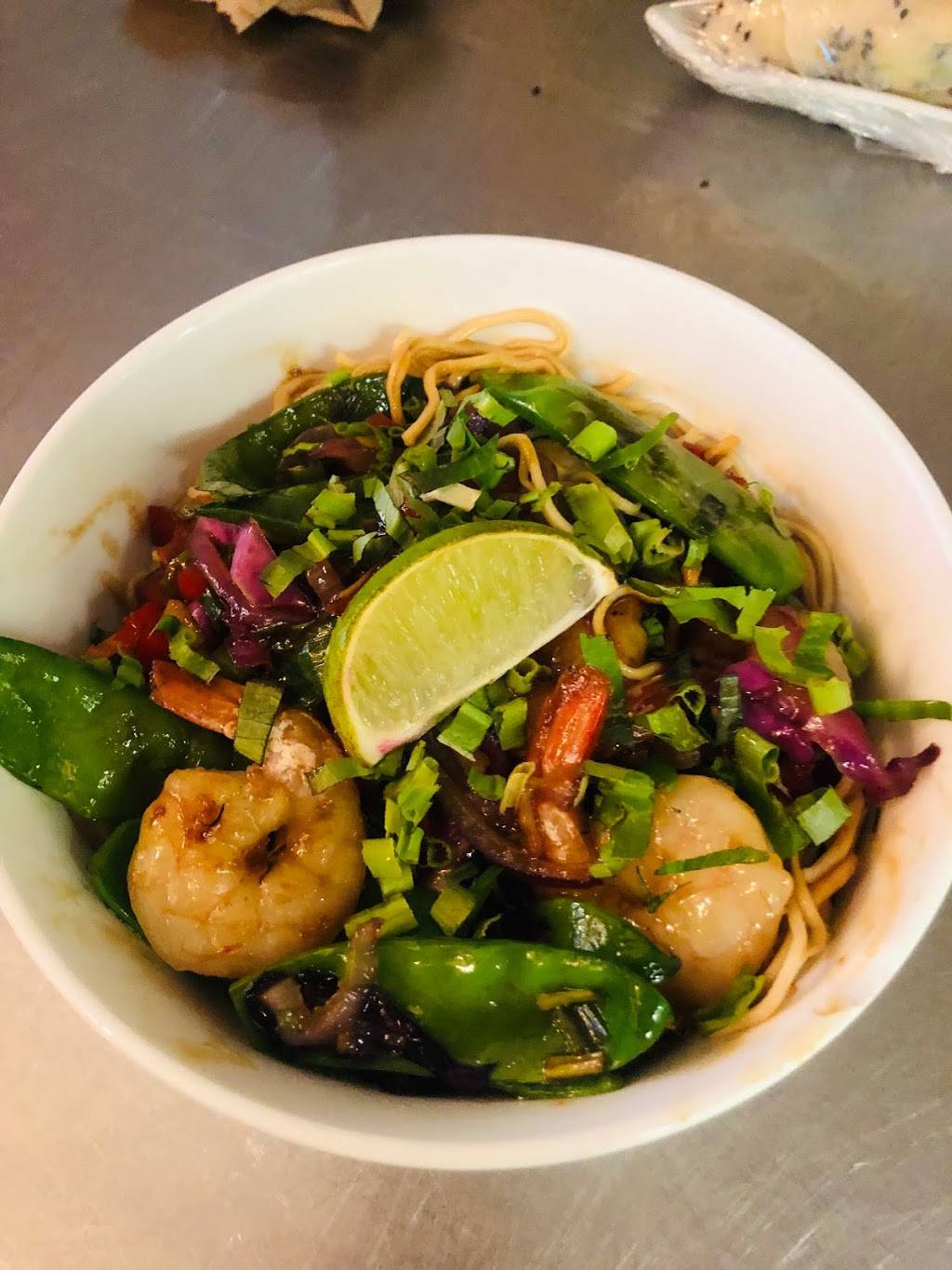 Restaurant Chez Grace | restaurant | 591 5e rue de la Pointe, Shawinigan, QC G9N 1E7, Canada | 8197313933 OR +1 819-731-3933