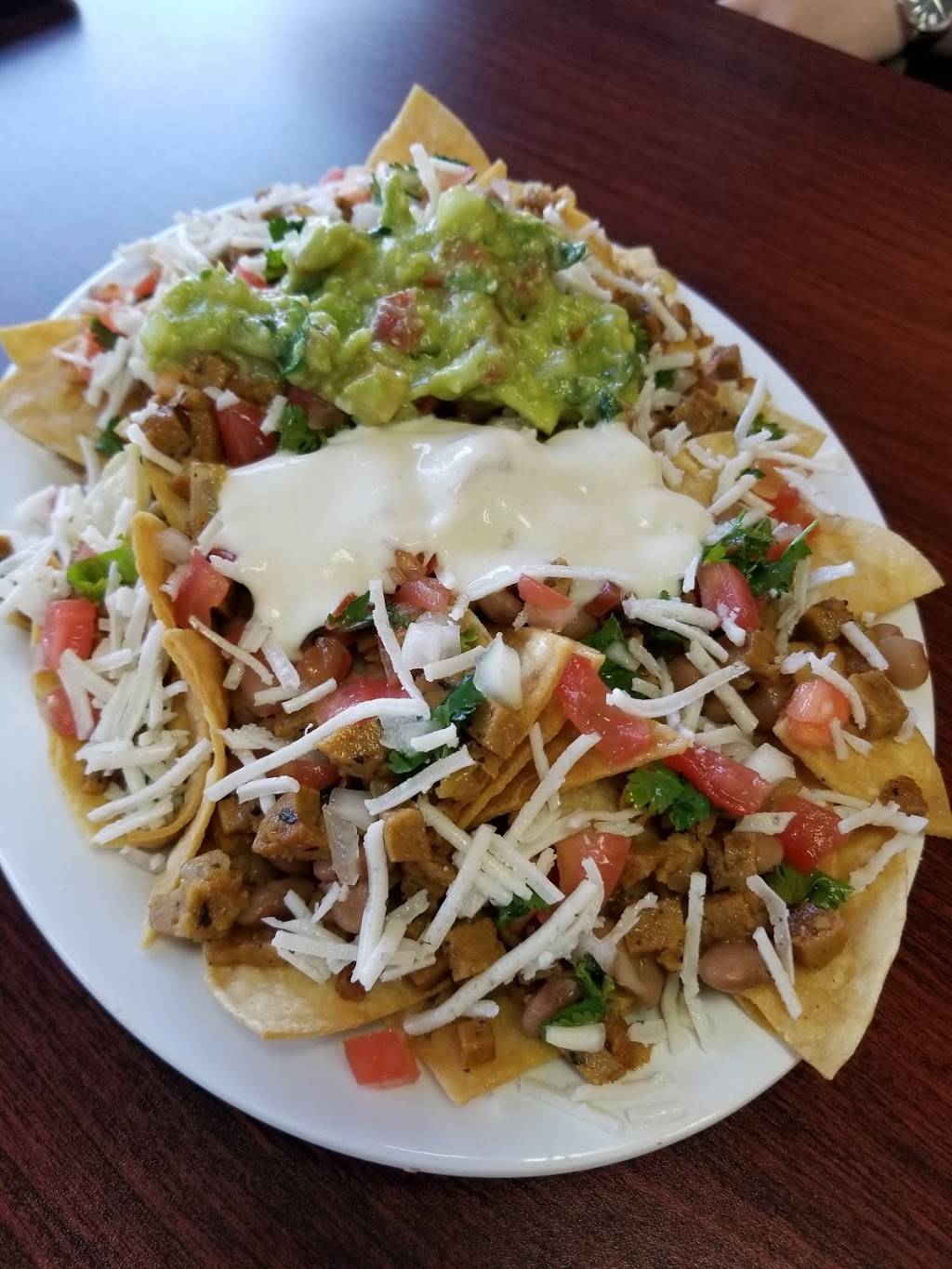 Veganos Kitchen | restaurant | 3149 N Rancho Dr C, Las Vegas, NV 89130, USA | 7028381031 OR +1 702-838-1031