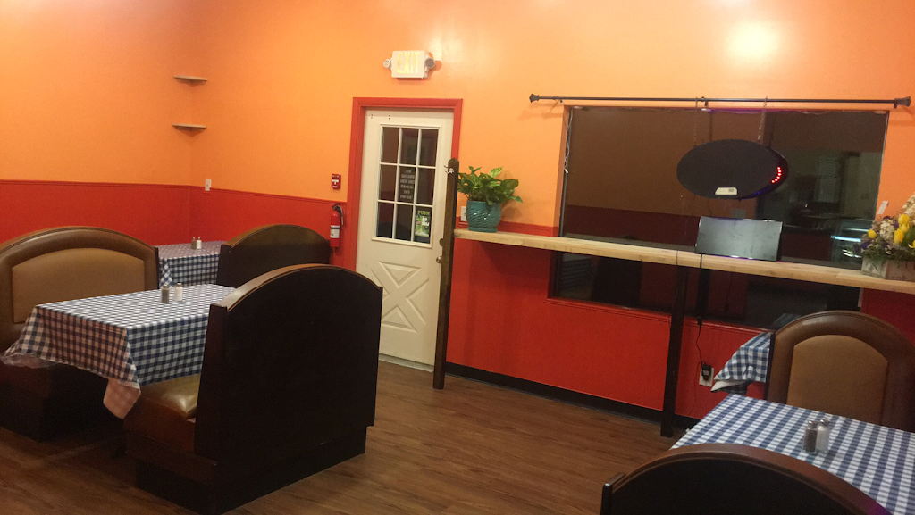 Pecorino’s Pizzeria & Deli | restaurant | 318 Blooming Grove Turnpike, New Windsor, NY 12553, USA | 8455653650 OR +1 845-565-3650