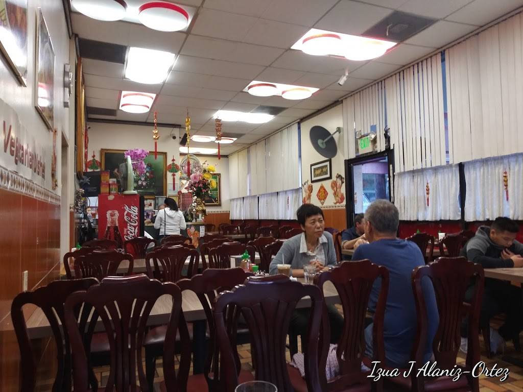 Pho Broadway | restaurant | 942 N Broadway #102, Los Angeles, CA 90012, USA | 2135722507 OR +1 213-572-2507