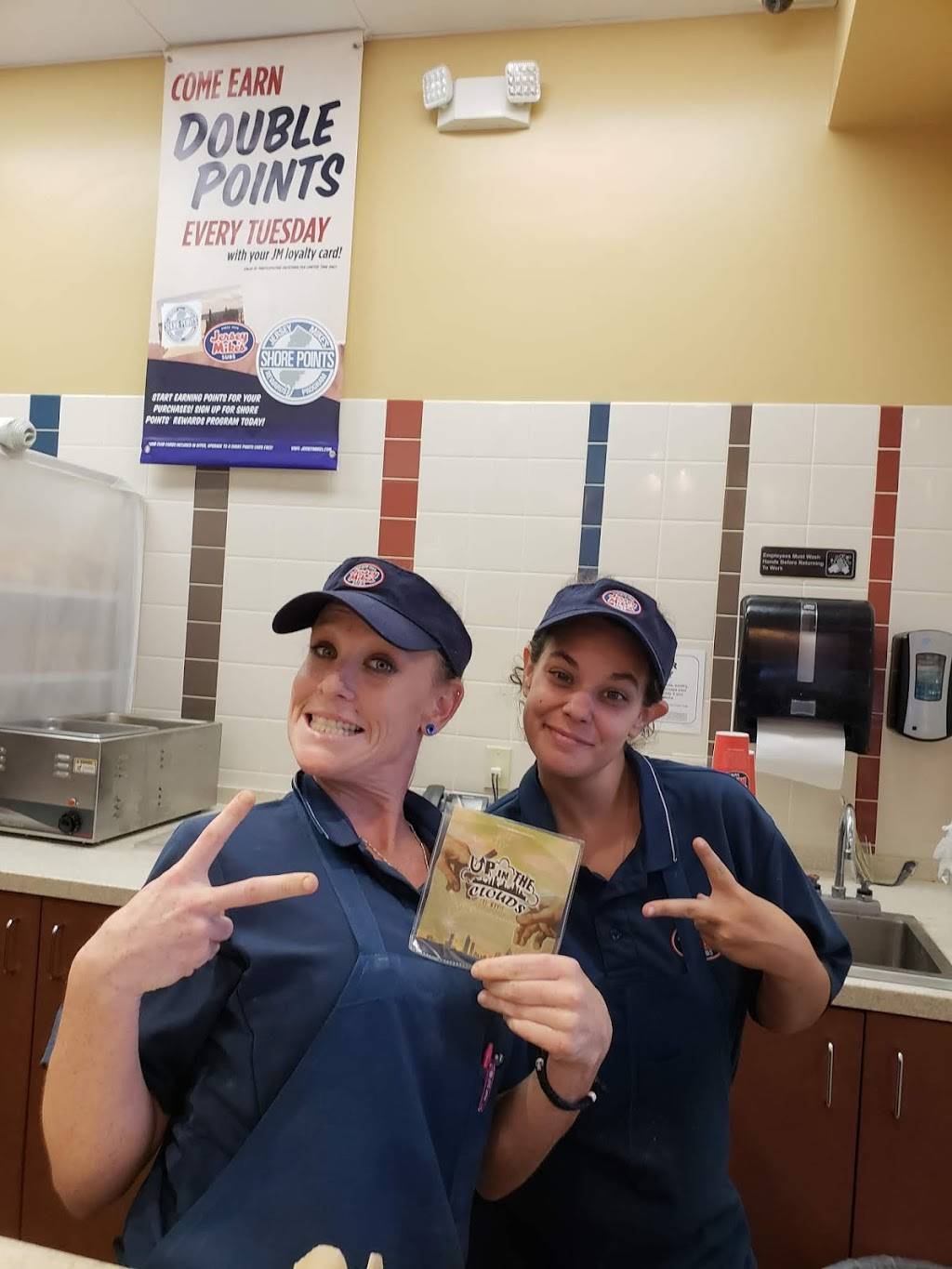 Jersey Mikes Subs | meal takeaway | 3414 Clark Rd, Sarasota, FL 34231, USA | 9412176117 OR +1 941-217-6117