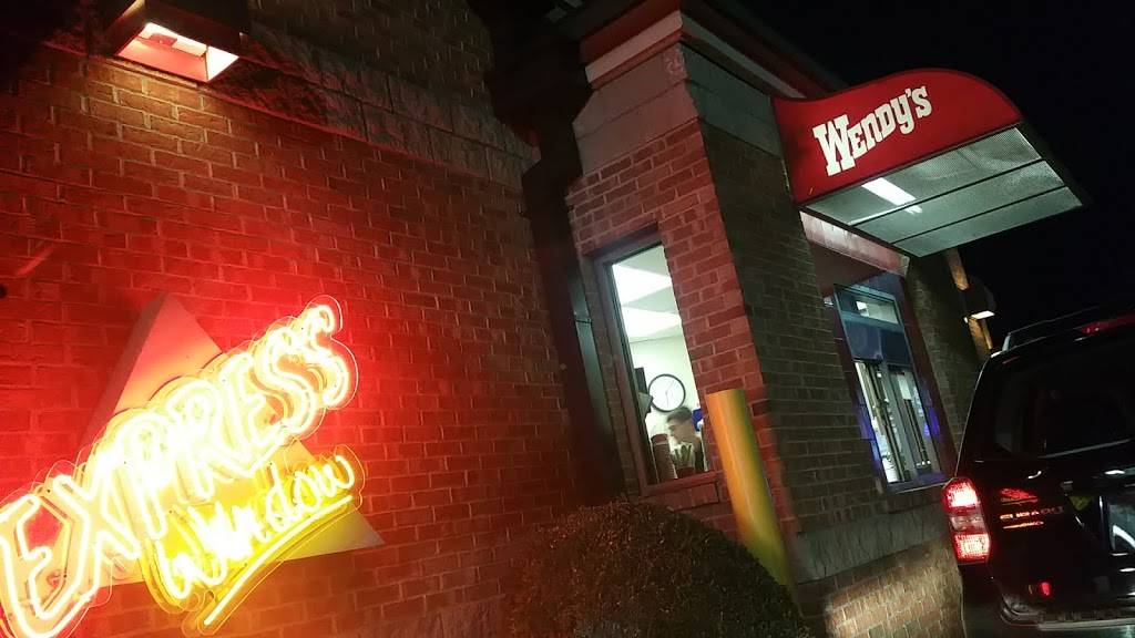 Wendys | restaurant | 3334 E Sunshine St, Springfield, MO 65804, USA | 4178899946 OR +1 417-889-9946